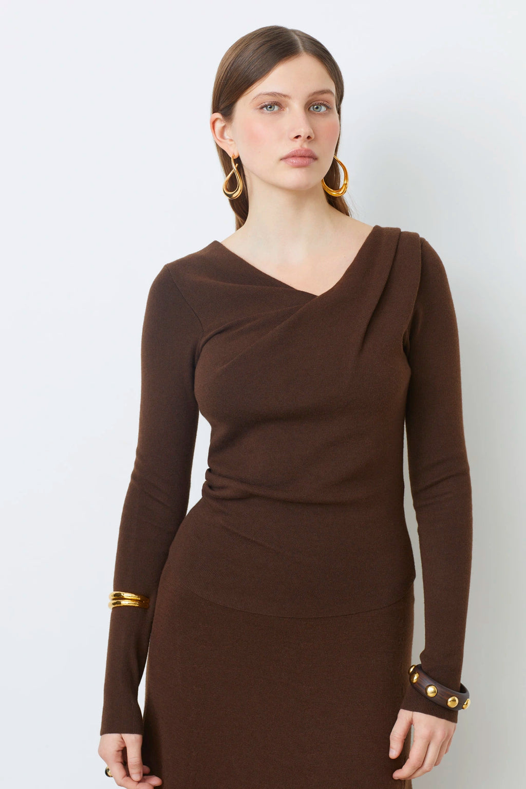 Pleor Rouged Neckline Top