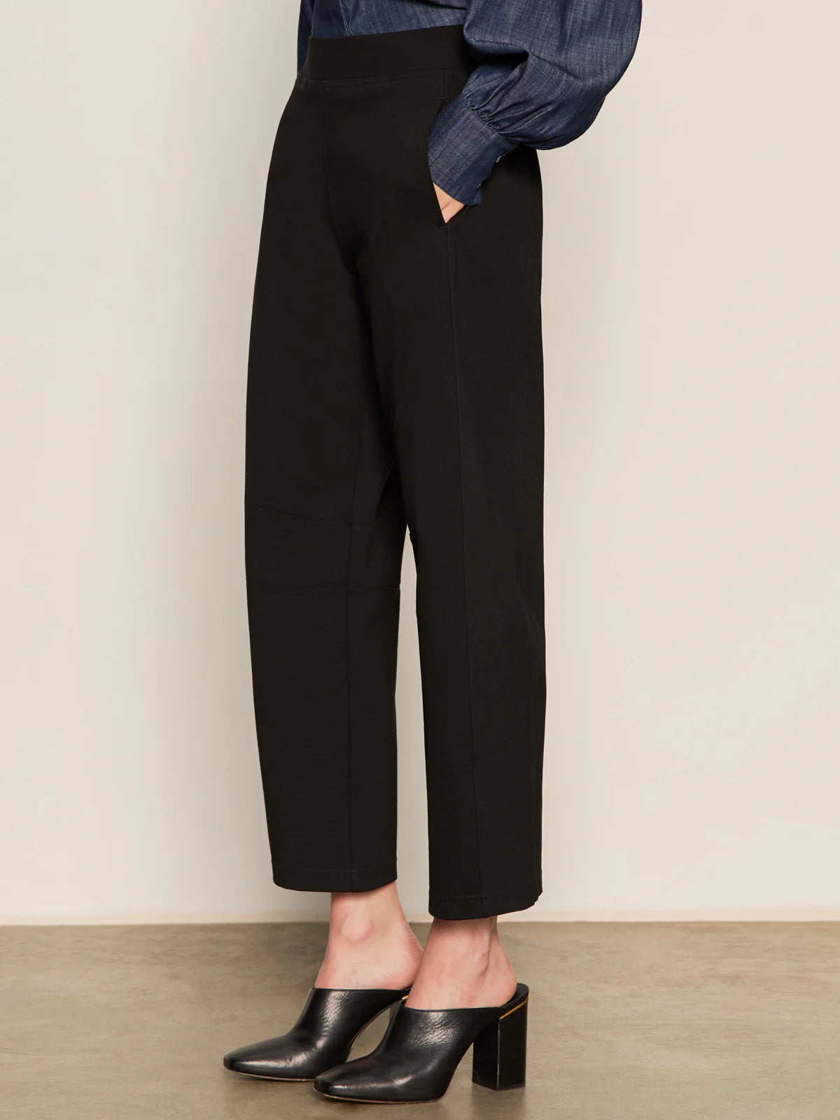 Ponte Barrel Trouser