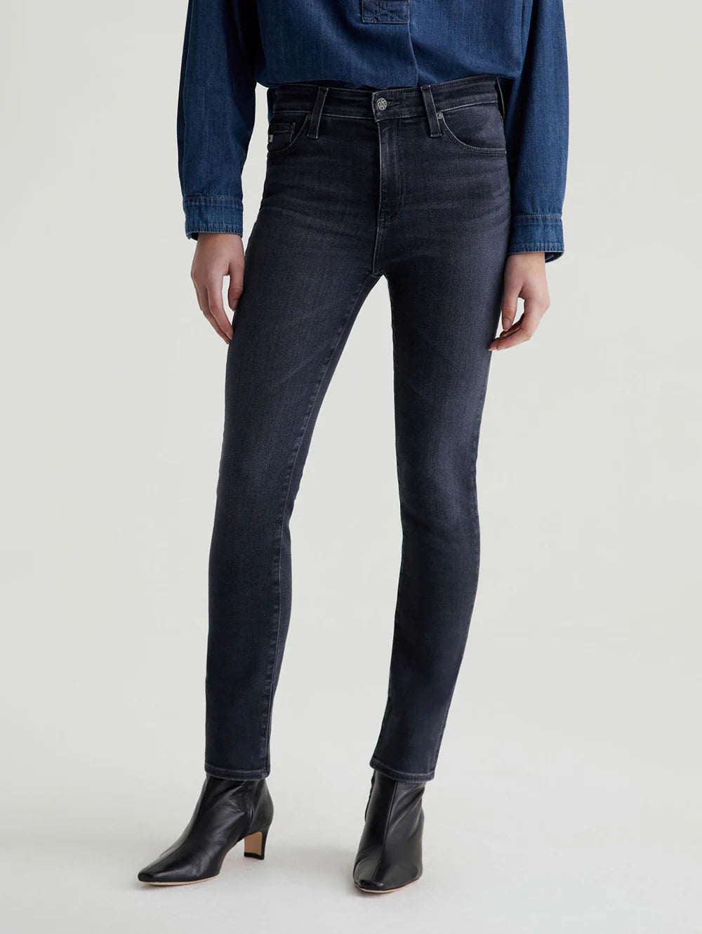 Mari Straight Leg Jean in Black Salt