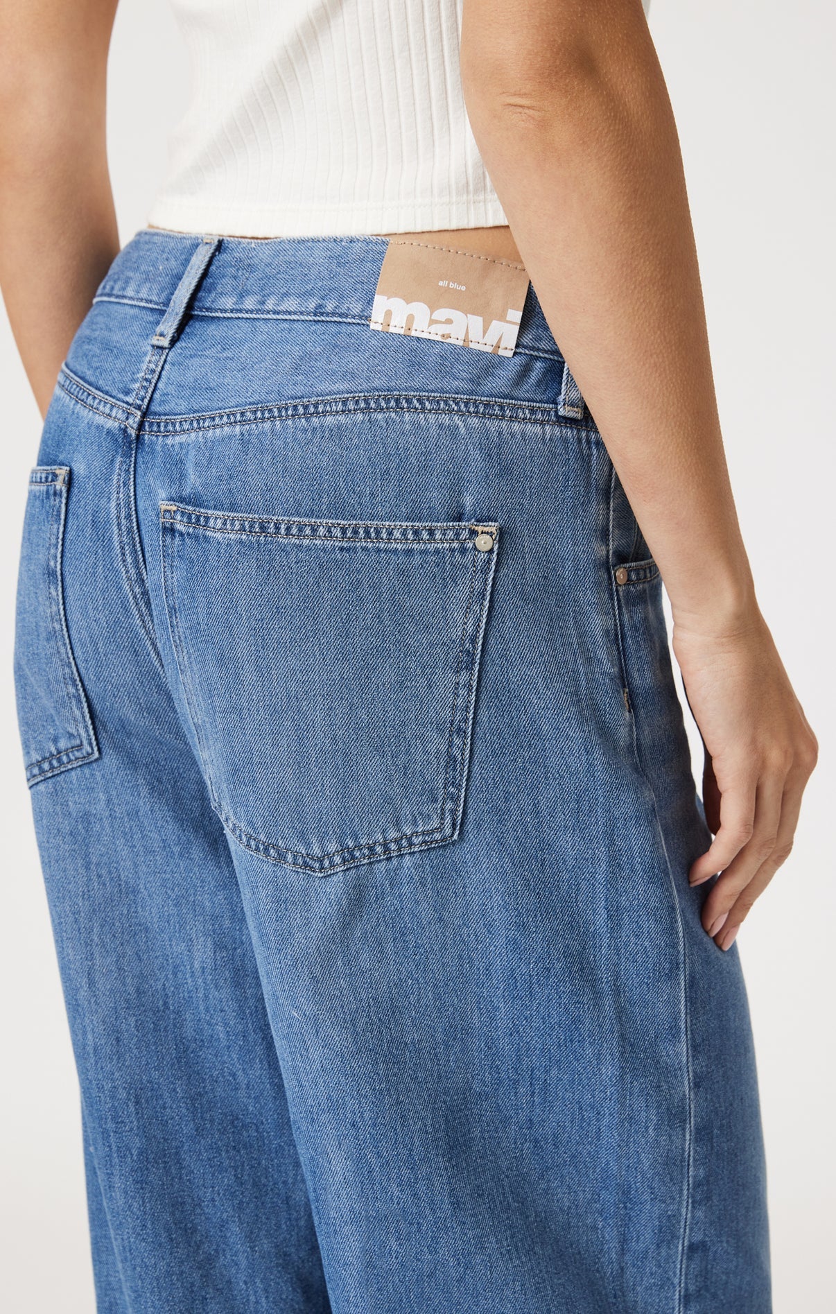 Nella Wide Leg Low Rise Jean