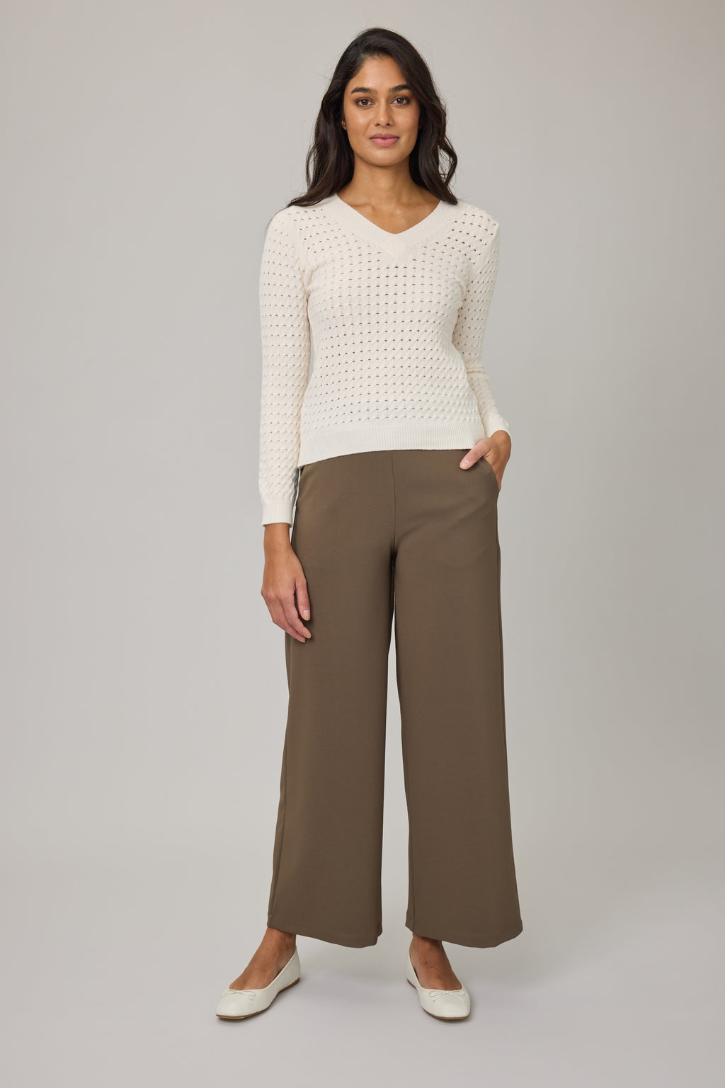 V-Neck Chain Knitted Sweater