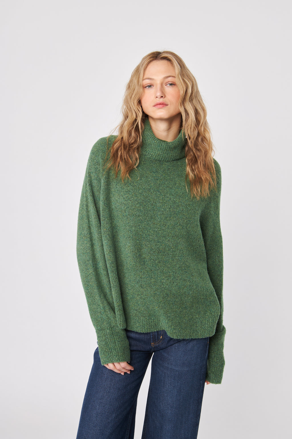 Emmett Meadow Turtle Neck