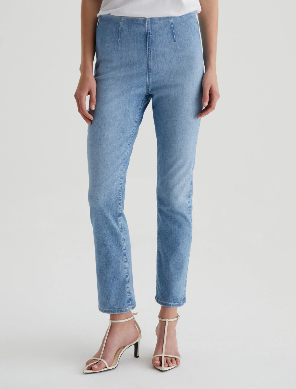 Mari Pull On Mid-Rise Slim Straight