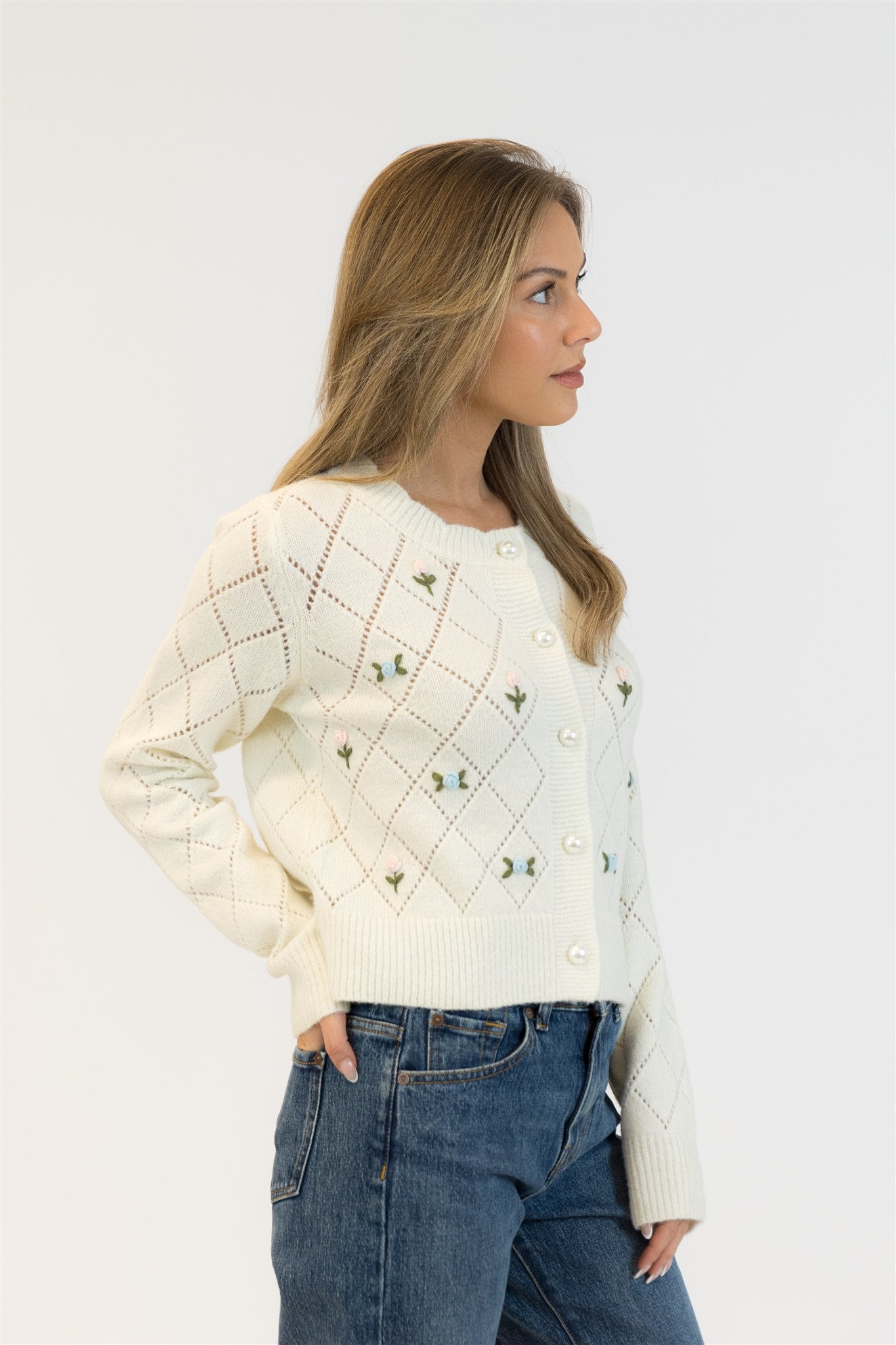 Lacey Eco White Cardigan w/ Roses