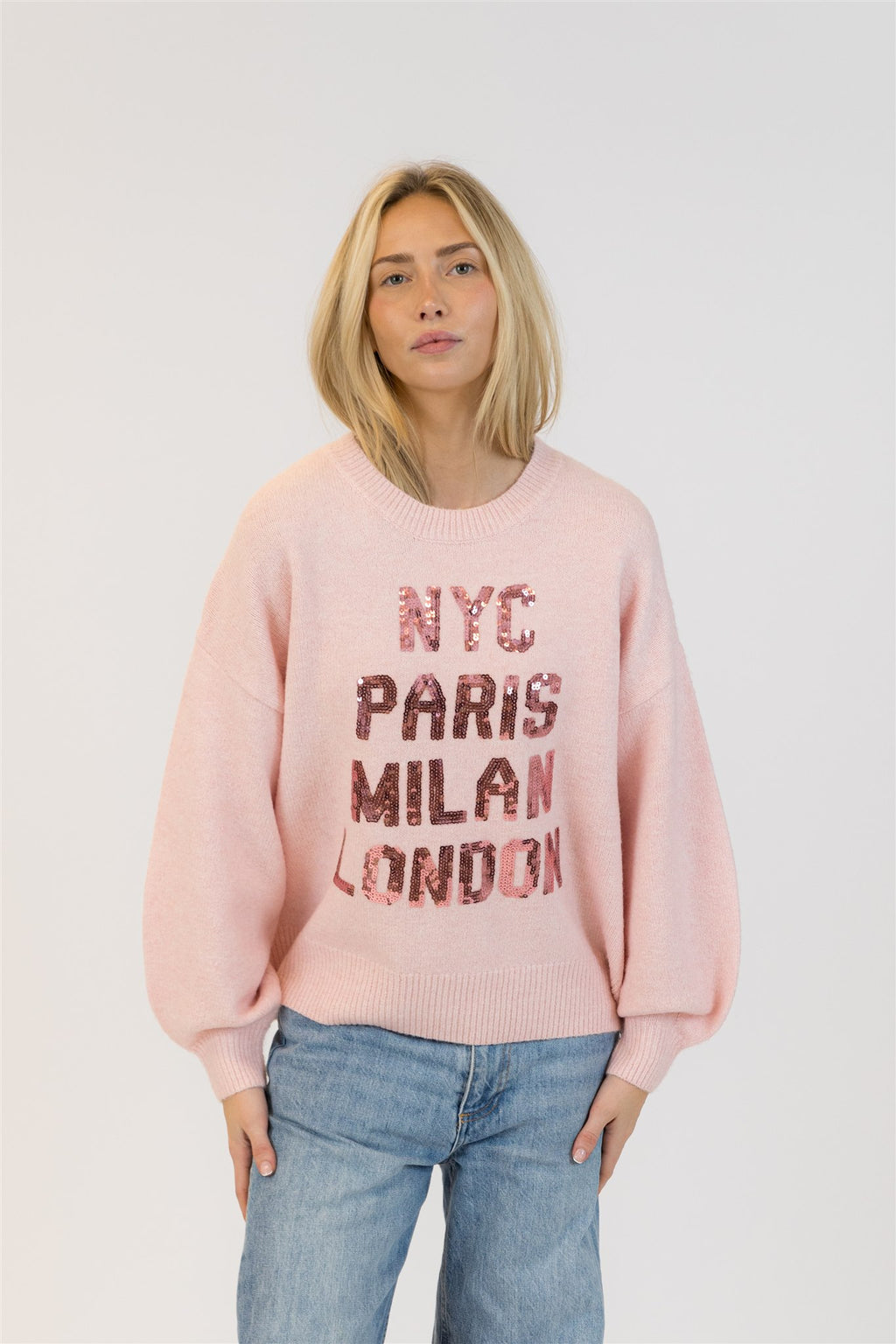 Yassie Crewneck Pullover