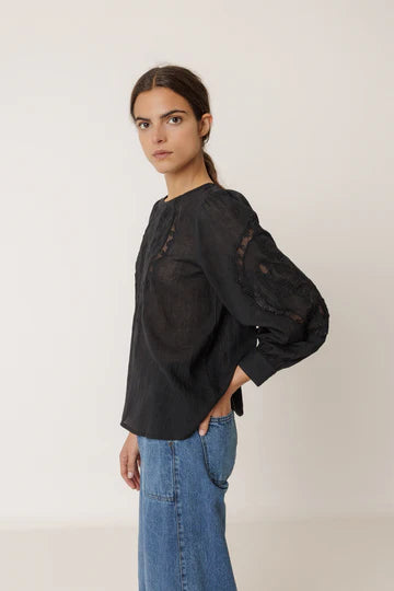 Romantic Embroidered Blouse